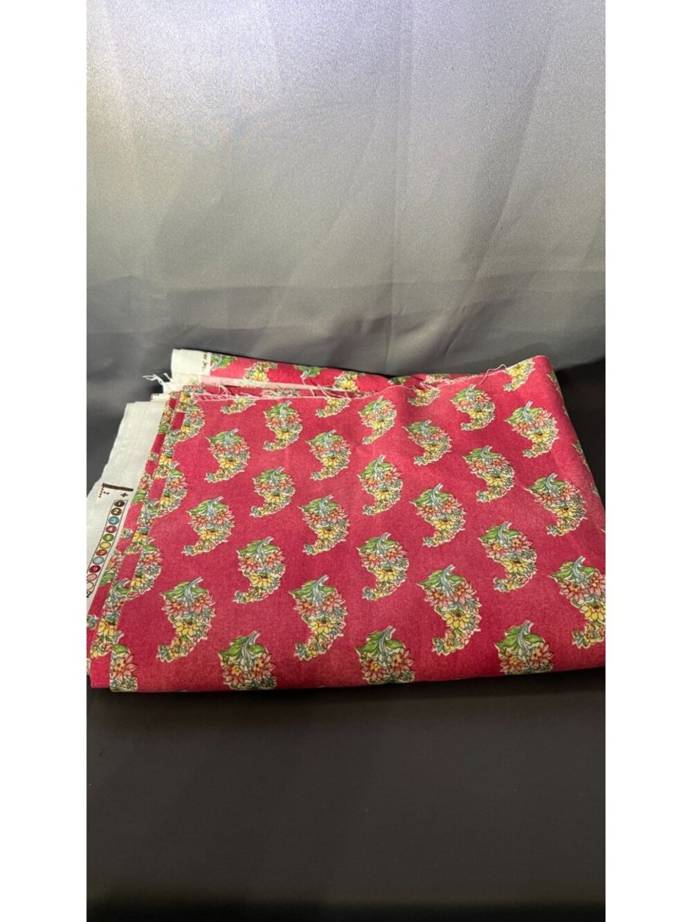 5+ Yards Vintage Waverly Red Paisley Floral 100% Cotton Fabric Screen Print